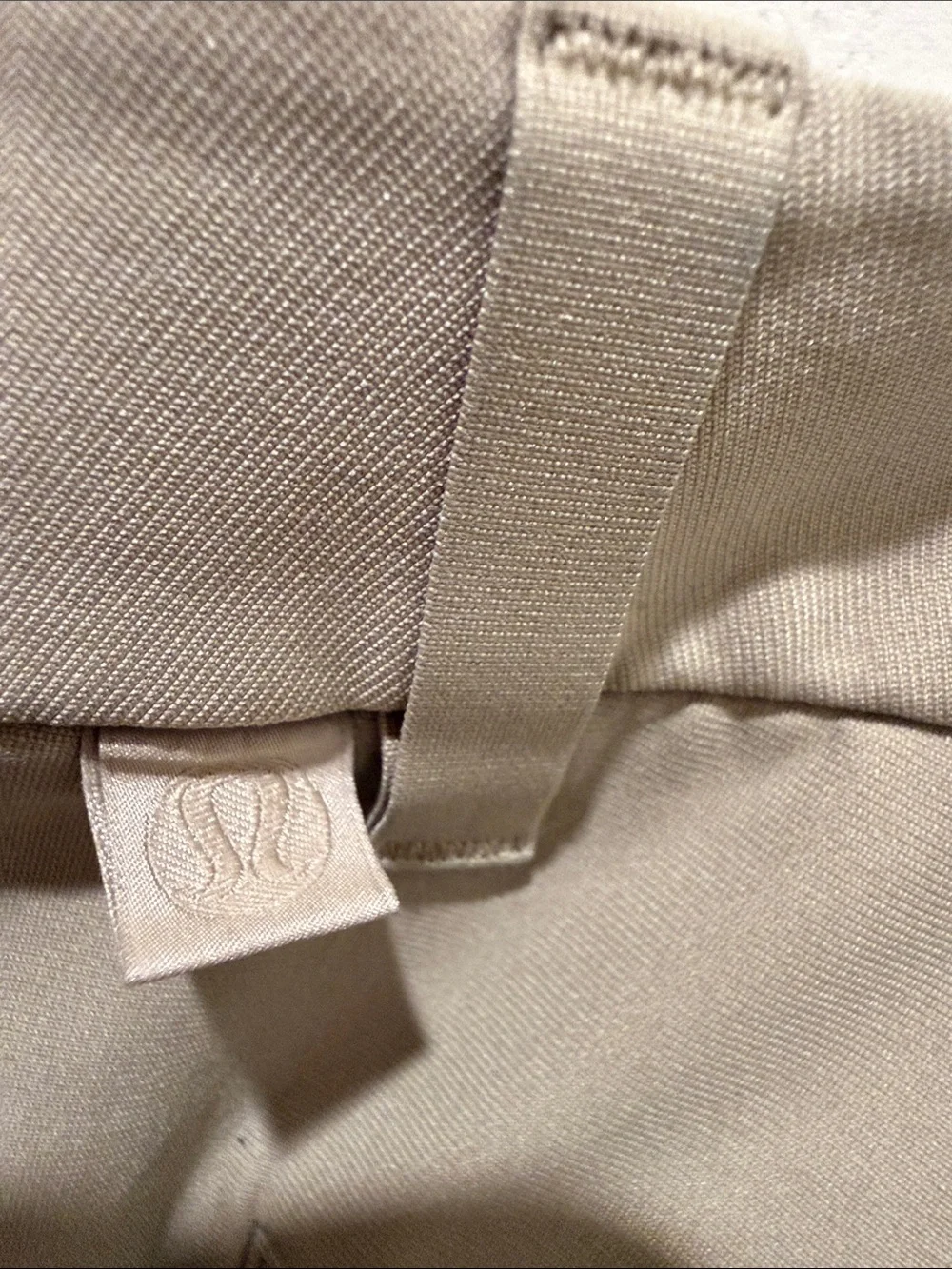 lululemon athletica Men's Khaki Chino Pants - Light Tan
